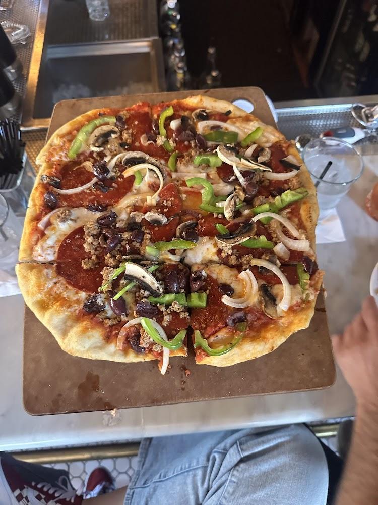 1/8 Pizza Pub